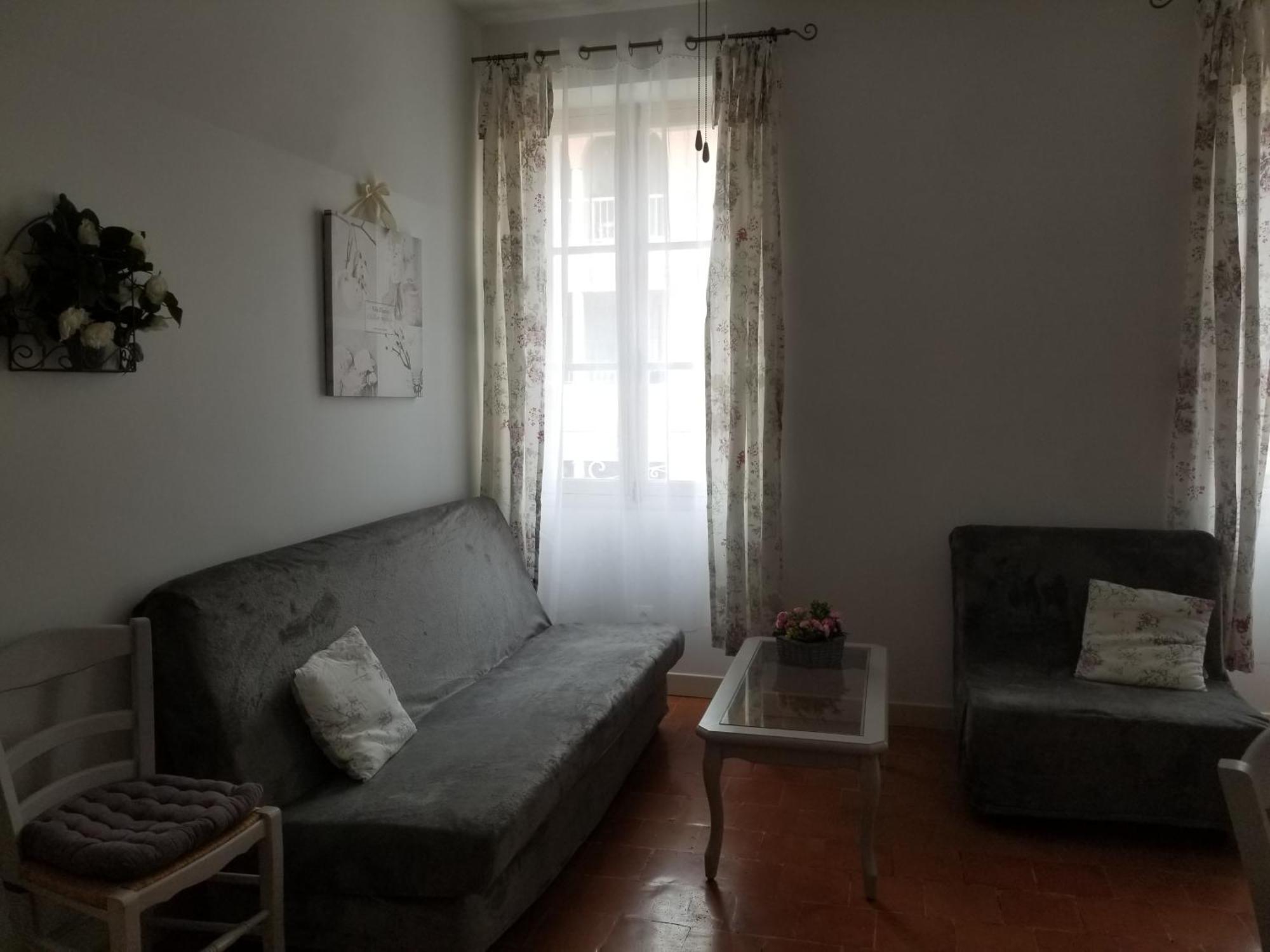 Appartamento Joli T2 de 40m² à louer à Le Muy  Esterno foto